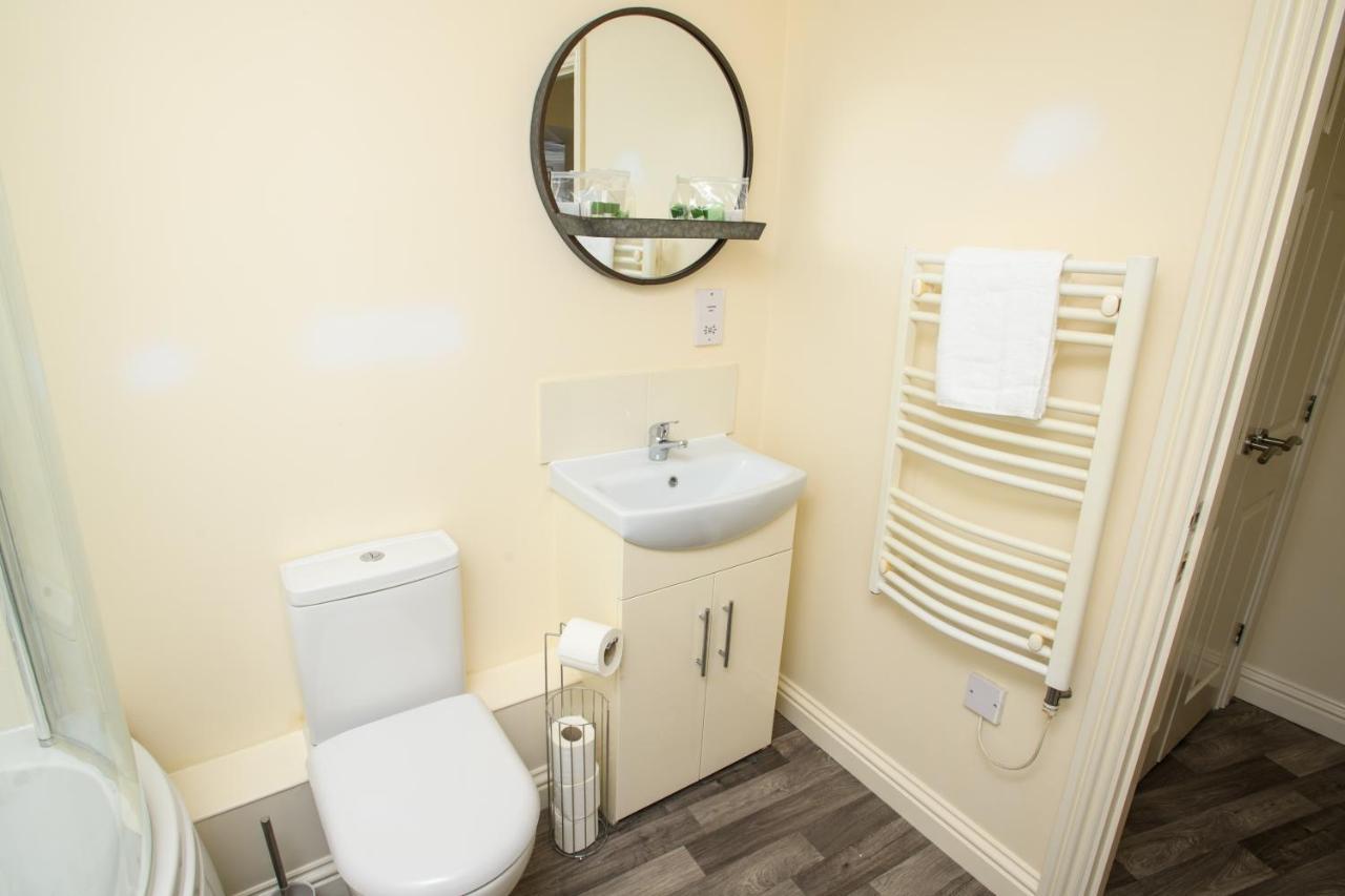 Pass The Keys Homey Flat In Sleaford Centre ภายนอก รูปภาพ