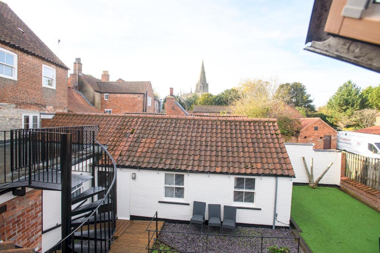 Pass The Keys Homey Flat In Sleaford Centre ภายนอก รูปภาพ